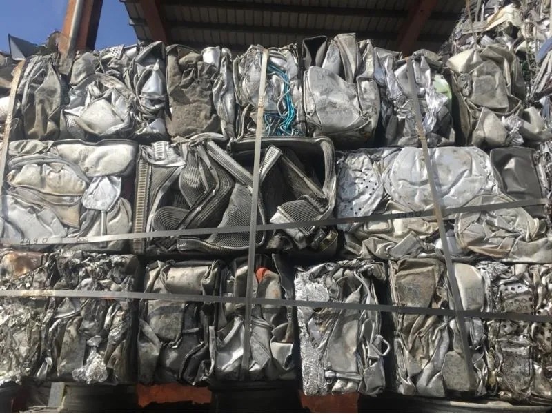 Phế Liệu Hoàng Long xây dựng mạng lưới thu mua phế liệu nhôm rộng khắp phục vụ khách hàng trên toàn quốc
